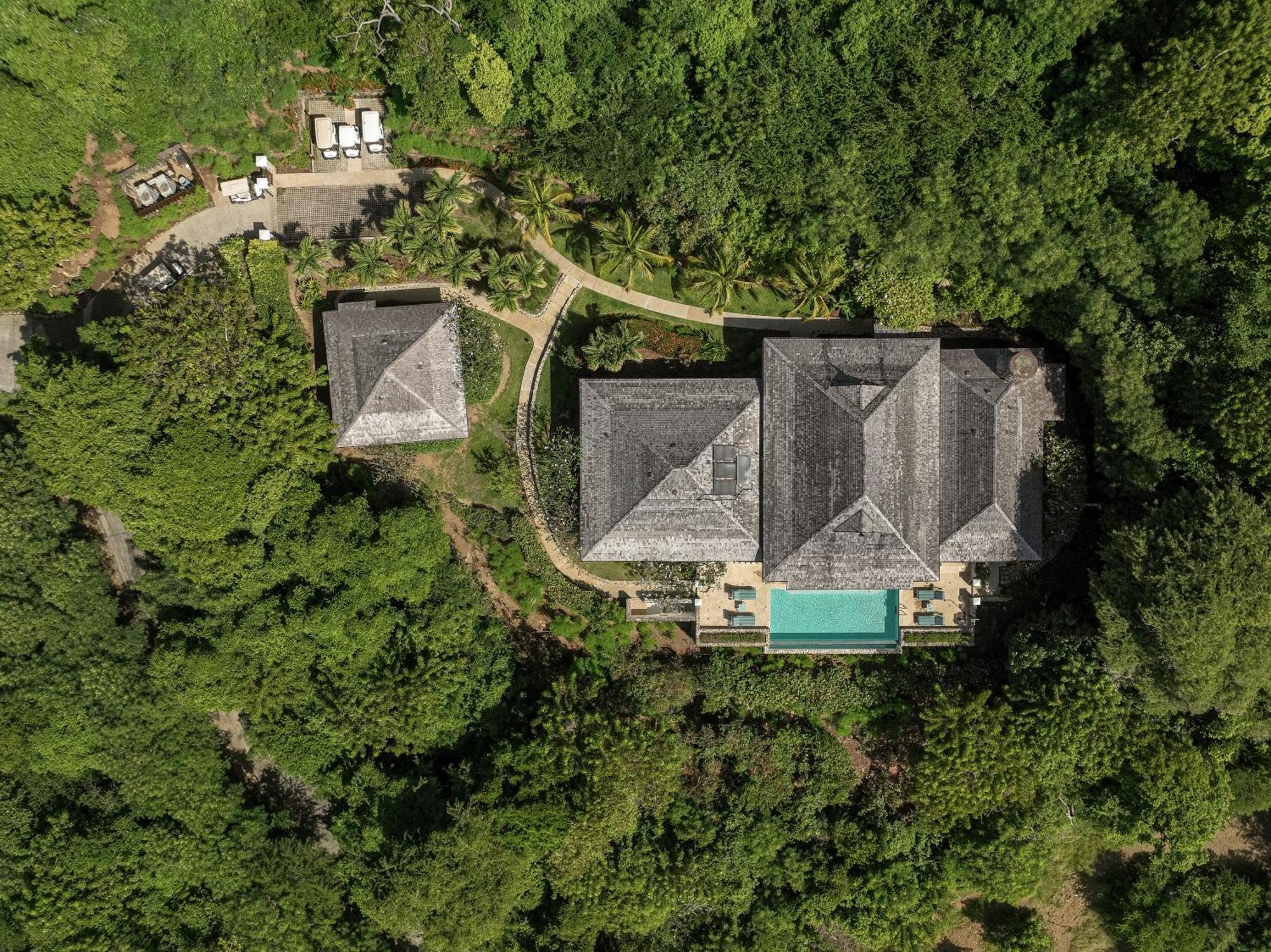 Canouan Estate Resort & Villas Charlestown Exterior photo